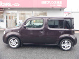 内外装およびエンジンル-ムなど専用クリ-ニング致します。車両クリ-ニングのプロが施工致しますので!高品質な1台に蘇りますよ♪(全在庫無料施工)