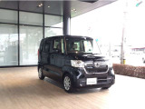 【検査】第三者機関にて車両検査を行っておりますので、安心してお車をお選びいただくことができます。