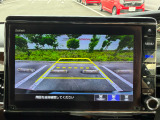 バックでの駐車が苦手な方や運転にあまり自信のない方でも後方の視界をしっかりサポート。安心して車庫入れが出来るバックカメラを装備しています!