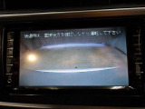 バックモニター付きなので車庫入れもラクラクです♪