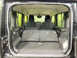 普段のお買い物や通勤、送迎等に十分な荷室スペースを確保しております。セカンドシートを倒すと、大きな荷物の積載も可能です♪