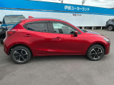 コンパクトで低燃費なMAZDA2!