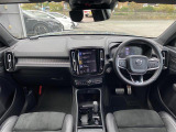 XC40 T4 AWD Rデザイン 4WD 4WD サンルーフ