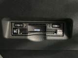 高速道路で便利な【ETC2.0】を装備しています。光ビーコン搭載で渋滞情報などナビゲーションと連動することで機能も充実いたします。他、観光施設に立ち寄るための高速料金割引サービス等もございます。