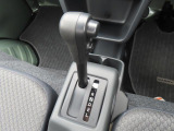 2WD 4AT