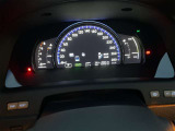 整備スタッフは国家資格を持つプロの整備士です。車検の受入/中間/完成検査と保安基準発行のすべても自社で行います。