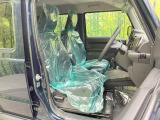 運転席シート廻りは使用感も少なく、良好な状態となっています。丁寧に使われていたことがよくわかりますね。