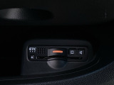 ETC車載器付。ETCが使用可能な道路通行料はキャッシュレスでスマートに走行できます。再セットアップして納車致します。
