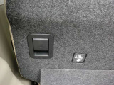 荷台からリアシート動かす事ができるので便利