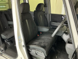 当車両は、次のお客様に気持ちよくお乗りいただくため、専門スタッフによる【徹底シートクリーニング】を施工済みです!