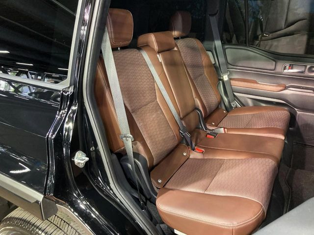 トヨタ ランドクルーザー250 2.8 ZX ディーゼル 4WD の中古車詳細