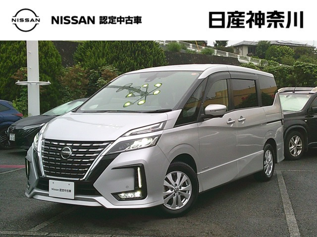 セレナ 2.0 ハイウェイスターV ステップタイプ 4WD 