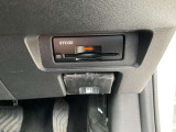ビルトインタイプのETCです。スッキリしていますね。納車時にはセットアップいたしますので、すぐにお使いいただけます。
