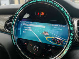 車両の詳細、ご質問につきましては、弊社営業スタッフまでお気軽にご連絡下さいませ。遠方のお客様には実車の詳細画像送信も承ります。お客様からのお問合せをお待ち致しております。