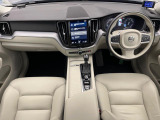 XC60 T5 AWD モメンタム 4WD 
