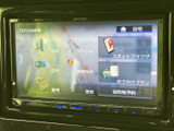 使いやすいナビ・オーディオシステムを搭載。快適なドライブをサポートする機能が満載です。音楽や地図を楽しみながら、目的地へ。