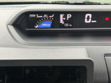 走行距離1351キロになります。まだまだこれからのキョリですね!見やすいスピードメーターですね。