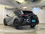 「中古車ハイブリッド保証」ハイブリッド機構を無償で保証します。保証期間は、初度登録年月から10年、またはロングラン保証が終了後3年間。ただし累計走行距離が20万km以内です。
