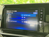 多様なソースに対応し、快適なドライブをサポート。Bluetooth接続でスマホの音楽も楽しめます。直感的な操作性で、目的地設定もスムーズに行えます。