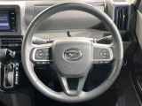 【ステアリングスイッチ】運転中、前方から目線をそらすことなく、オーディオ等の操作が可能な便利機能!安心&快適なドライブを演出してくれます♪
