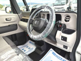 【保険】自動車保険のスペシャリストがお客様の立場になってお客様に最適な自動車保険のご提案や万が一の時の事故対応にあたりますので、ご安心ください。