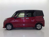 両側パワースライドドア付きだから、狭い駐車スペースなどでの 乗り降りラクラク!小さなお子さまのいるご家庭には嬉しい装備。