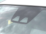 【届出(登録)済未使用車とは】自動車の分類では「新車」「中古車」この2種類しかありません。走行距離が100km未満かつ初度登録または初度届出された車両を「届出(登録)済未使用車」と呼んでいます。