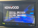 【大画面ナビ】人気の大型8インチナビを装備。存在感のある大画面はインパクト大!ナビ利用時のマップ表示は見やすく、テレビやDVDは臨場感がアップ!いつものドライブがグッと楽しくなります♪