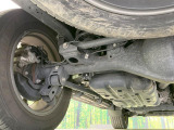 お車を安心してお乗りいただく為には、足回りの定期点検が欠かせません。サービスサポート(有償保証)では無料点検もご提供しており、安心のカーライフをお過ごしいただけるサポート体制が整っています。