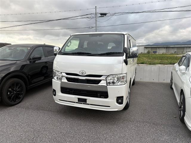 ハイエースバン 4WD 修復歴無し