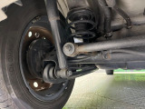 お車を安心してお乗りいただく為には、足回りの定期点検が欠かせません。サービスサポート(有償保証)では無料点検もご提供しており、安心のカーライフをお過ごしいただけるサポート体制が整っています。