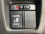 【パワースライドドア】スマートキーや運転席のスイッチでスライドドアの開閉が可能♪電動だから力を入れてドアを開ける必要が無く、小さいお子様でも、重い荷物を持っている時もラクに開け閉めできます♪