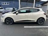 ルーテシアが入庫しました。魅力は色褪せない美しいデザインとフランス車ならではのしなやかな乗り味です。