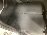 指定工場併設で末永く品質を保ちます。12ヶ月点検や車検はもちろんのこと、国家資格整備士によるお車のアドバイスも致します。