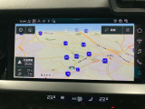 ナビゲーションに加えてオーディオ・ビジュアルプレーヤー、ハンズフリーテレフォン、車両設定機能などを集約したインフォテインメントシステムです。