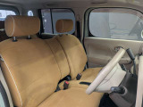 ゆったりとした運転席廻りです。