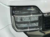 LEDヘッドライトは、点灯の瞬間から最大光量を発揮し、突然暗くなるトンネルなどでの安定感を高めます。