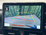 【バックカメラ】駐車時に後方がリアルタイム映像で確認できます。大型商業施設や立体駐車場での駐車時や、夜間のバック時に大活躍!運転スキルに関わらず、今や必須となった装備のひとつです!