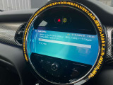 車両の詳細、ご質問につきましては、弊社営業スタッフまでお気軽にご連絡下さいませ。遠方のお客様には実車の詳細画像の送信も承ります。お客様からのお問合せをお待ち致しております。