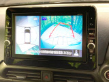 【アラウンドビューモニター】専用のカメラにより、上から見下ろしたような視点で360度クルマの周囲を確認することができます☆死角部分も確認しやすく、狭い場所での切り返しや駐車もスムーズに行えます。