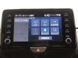 Bluetooth(ブルートゥース)接続機能付き。スマートフォンなどからお気に入りの音楽をワイヤレス再生できます。ドライブがさらに楽しくなりますね。