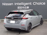 行きたい場所へ、行きたい人と。尽きない楽しみとともに。日産リーフ。