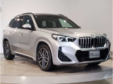 BMWのダイナミック且つエモーショナルなスタイルを印象付けるキャラクターライン(プレスライン)眺めているだけで溜め息の出る美しさです☆