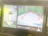 【アラウンドビューモニター】専用のカメラにより、上から見下ろしたような視点で360度クルマの周囲を確認することができます☆死角部分も確認しやすく、狭い場所での切り返しや駐車もスムーズに行えます。