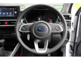 あなたと車をしっかりと繋げるステアリングホイール