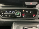 フロント両席にはシートヒーターが付いています!寒い日に便利な装備ですね。