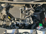 エンジンルームもしっかりクリーニングして納車致します!ご購入後のオイル交換等のメンテンナンスも当社にお任せください♪