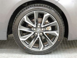 タイヤサイズ 225/40R18