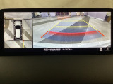 狭い場所での駐車やすれ違いなどでより的確な運転操作に役立つ360&deg;ビューモニターが装備されています。