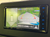 【マルチアラウンドモニター】専用のカメラにより、上から見下ろしたような視点で360度クルマの周囲を確認することができます☆死角部分も確認しやすく、狭い場所での切り返しや駐車もスムーズに行えます。